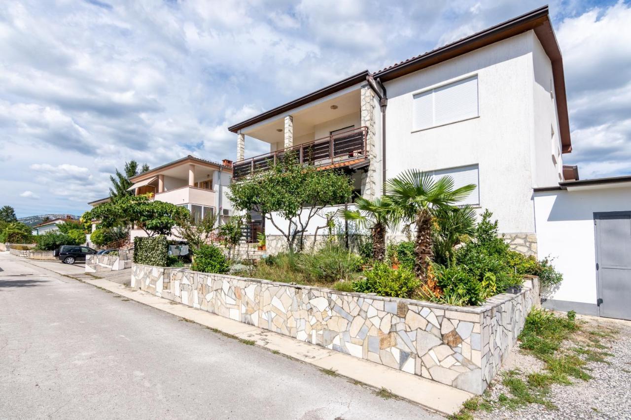 Apartment Buzet 17562a Dış mekan fotoğraf