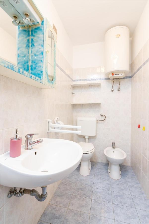 Apartment Buzet 17562a Dış mekan fotoğraf