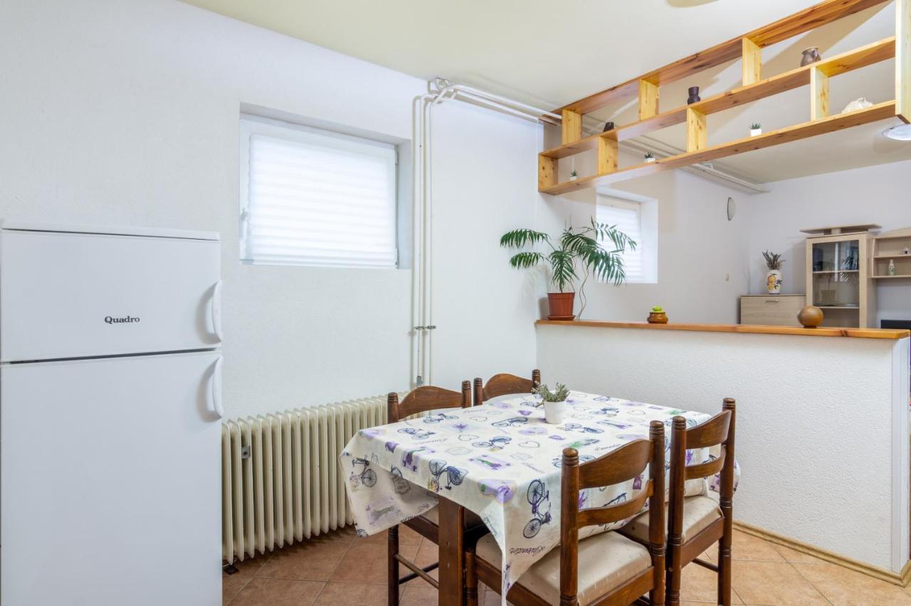 Apartment Buzet 17562a Dış mekan fotoğraf
