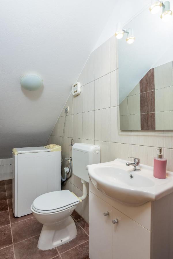 Apartment Buzet 17562a Dış mekan fotoğraf