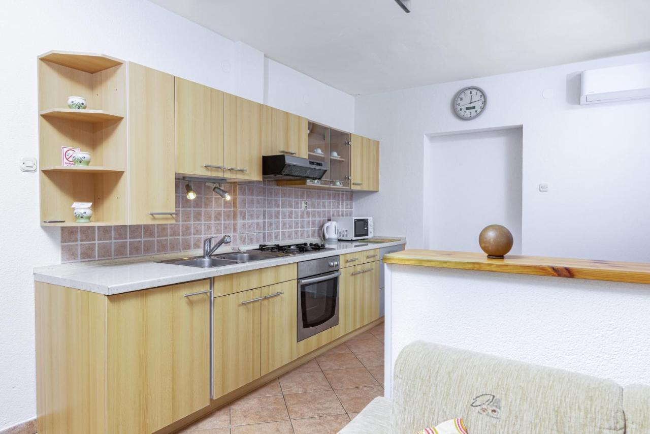 Apartment Buzet 17562a Dış mekan fotoğraf
